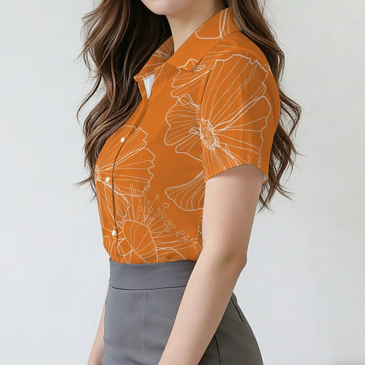 Retro short-sleeved shirt with all-over floral print, collared, suitable for commuting or dating.