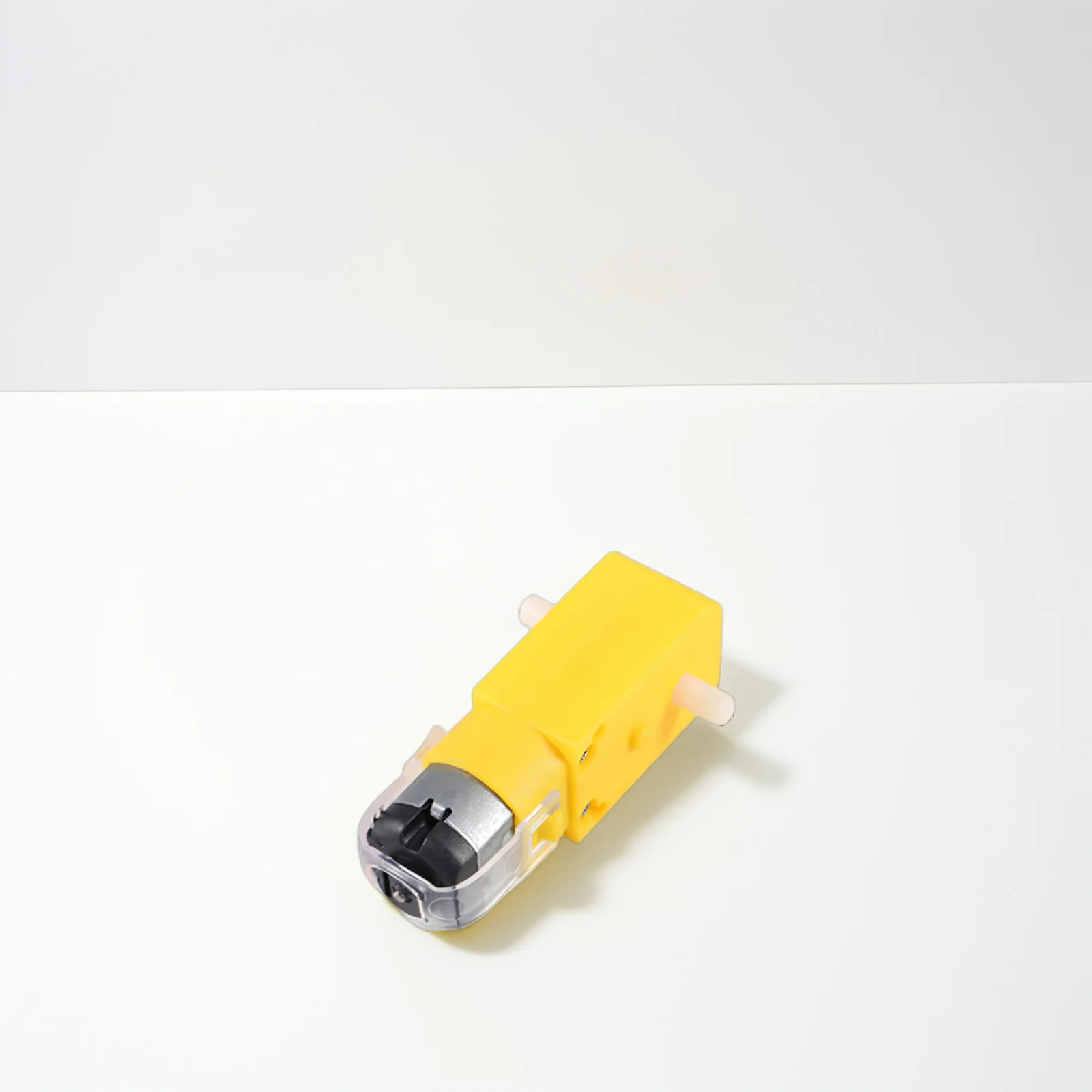

5pcs Geared TT 1:48 Dual Shaft Electric Gear Motor for Smart Car DIY Robot Yellow 12V Large Torque Stable Output Mini Size Easy