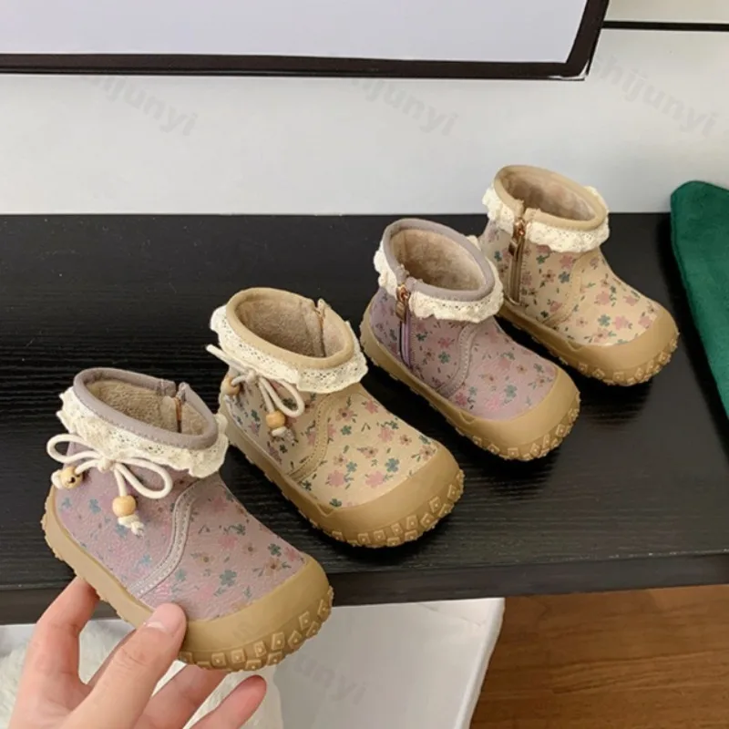 

Girls' Sweet Lace Floral High Top Plush Short Boots 2025 Winter Childrens' Soft Warm Comfortable Fashion Versatile Cotton Boots