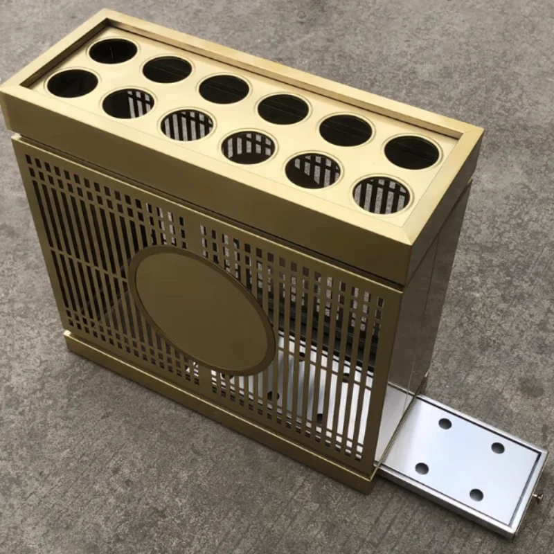 High-grade stainless steel, umbrella frame,umbrella storage cabinet at the entrance of the shopping mall in the sales department