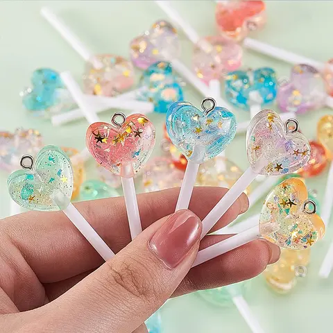 10 Uds. De dijes de piruleta en forma de corazones con purpurina de resina, colgantes de comida dulce de imitación para pendientes, collares, fabricación de joyas DIY