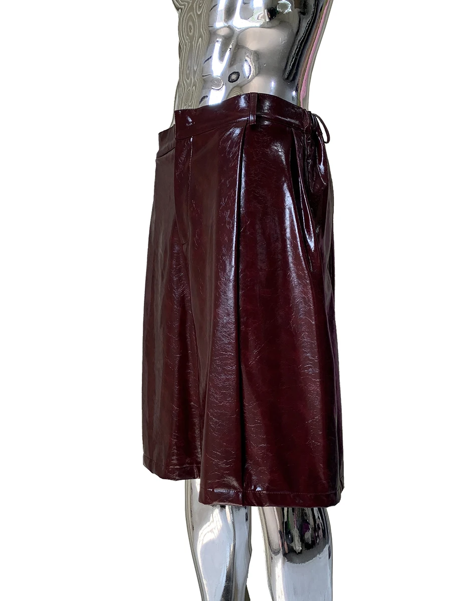 Spring Autumn Shiny Reflective Burgundy Pu Leather Straight Shorts for Men High Elastic Waist Luxury European Fashion Clothes