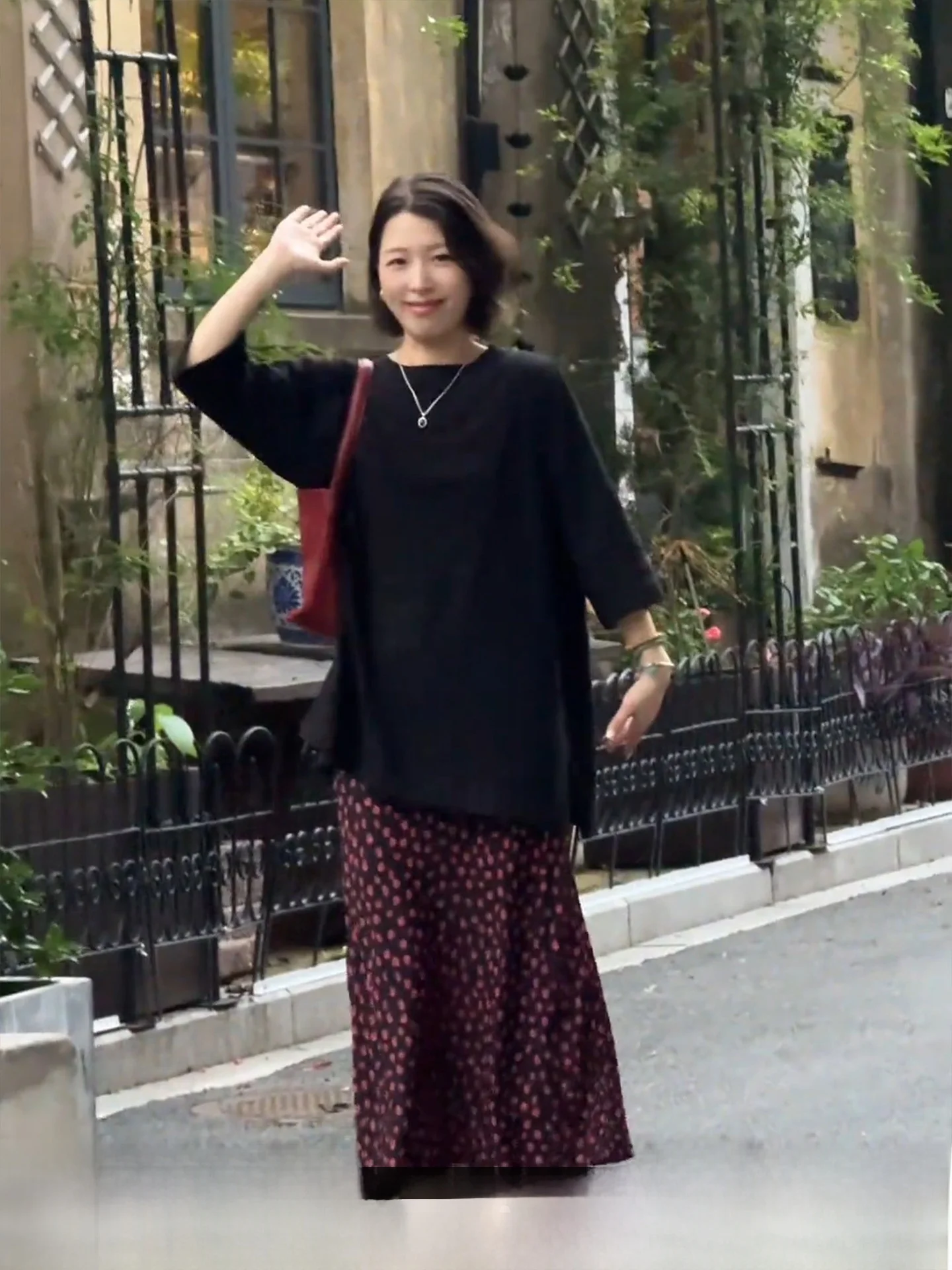 

Elegant Floral Print Midi Skirt Women's Summer New Style Loose Fit Waist Design Commute Casual Fashion Chinese Origin