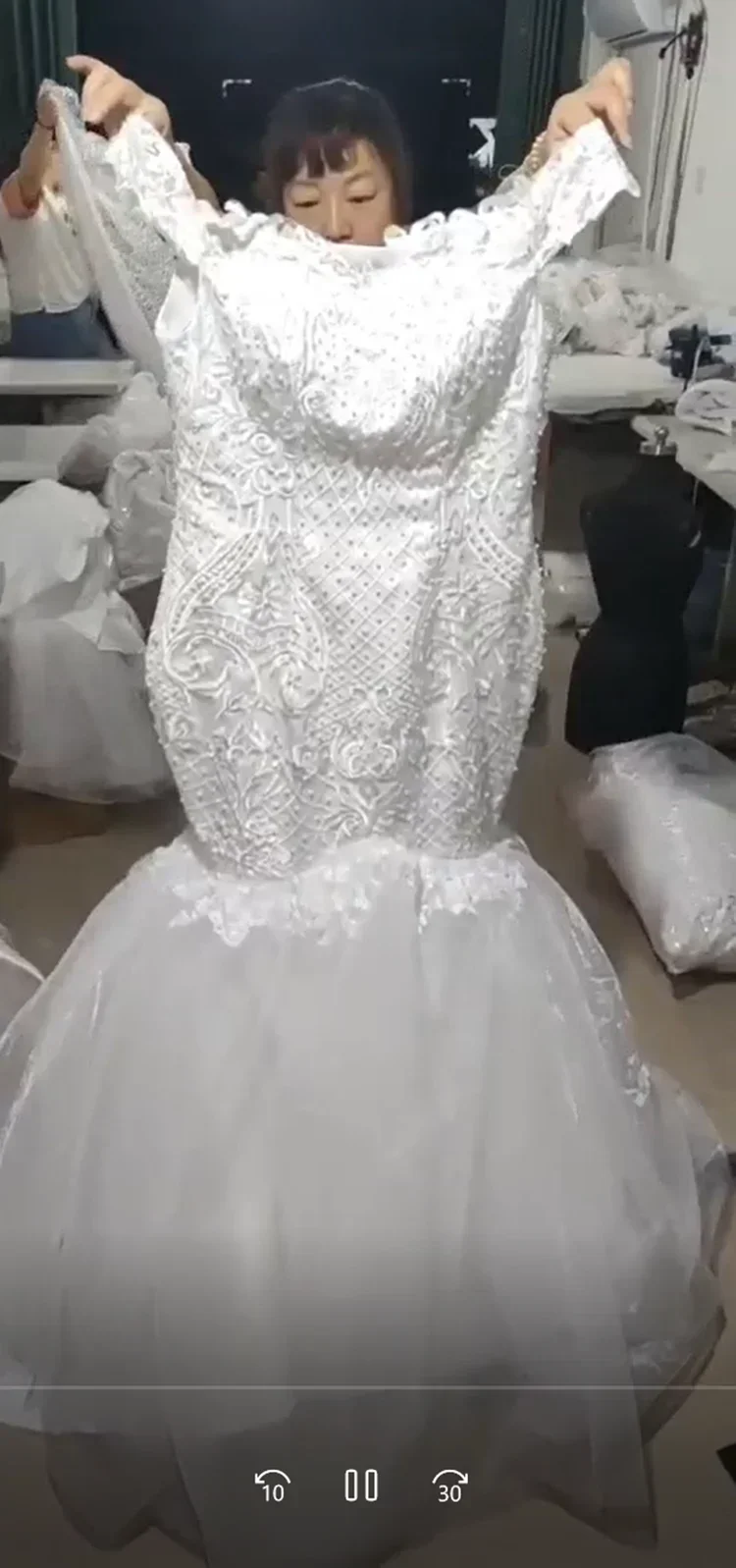 Suknie ślubne syreny z aplikacjami z koronki w kształcie serca na zamówienie dla panny młodej Vestidos De Noiva z odkrytymi ramionami i odkrytymi plecami