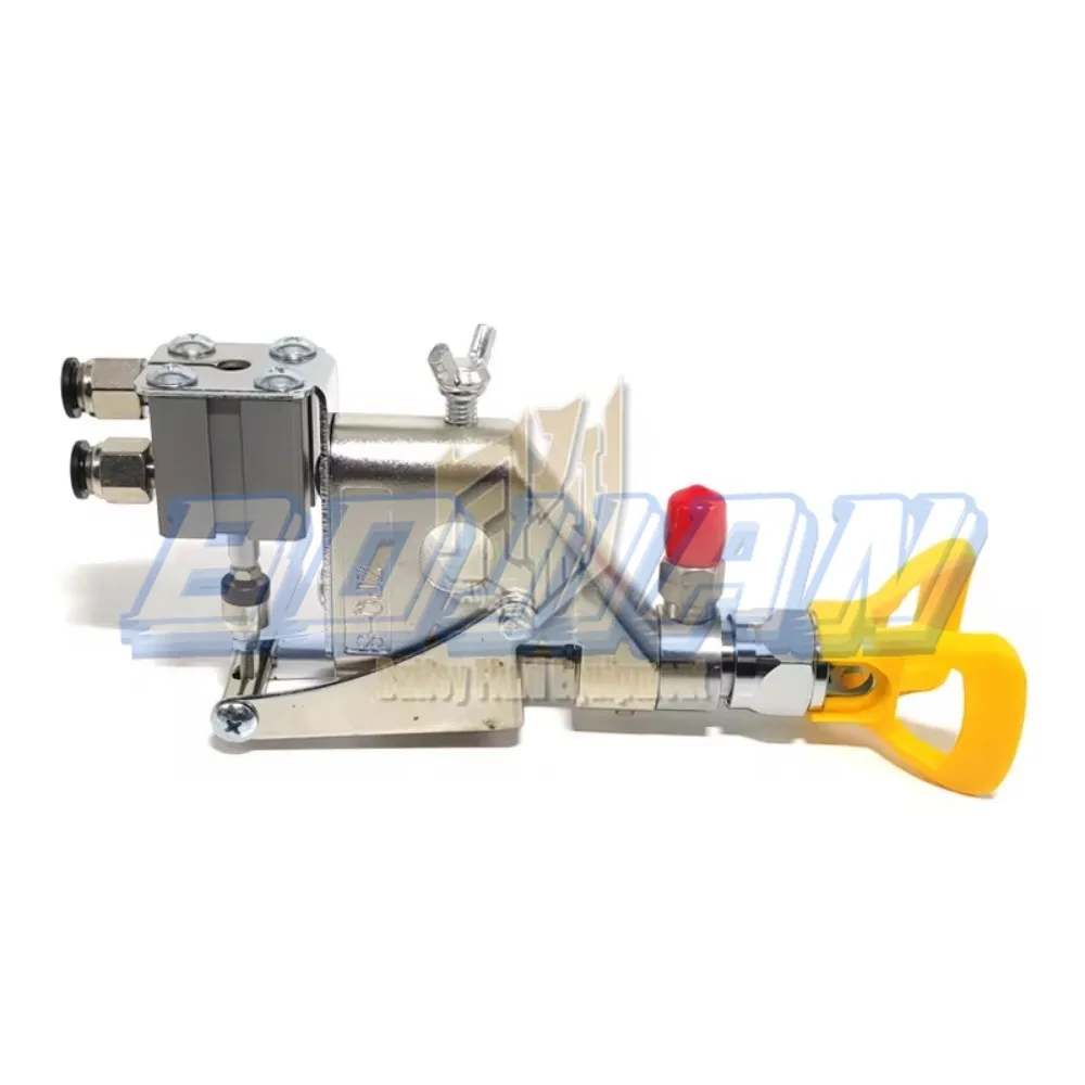 ZPQ-8 Truck Mounted Cold Paint Airless Road Marking Machine Automatic Spray Gun