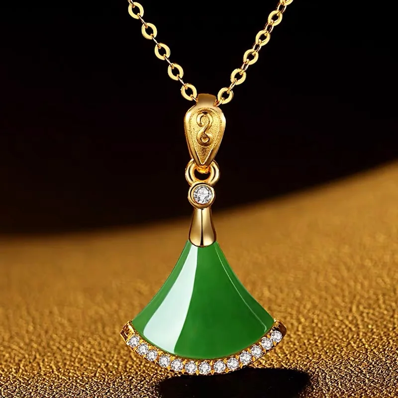 

Pure Gold New Gold Green Jade Marrow Small Skirt Pendant for Women's Internet Celebrity Fashion Fan Necklace Pendant Jewelry