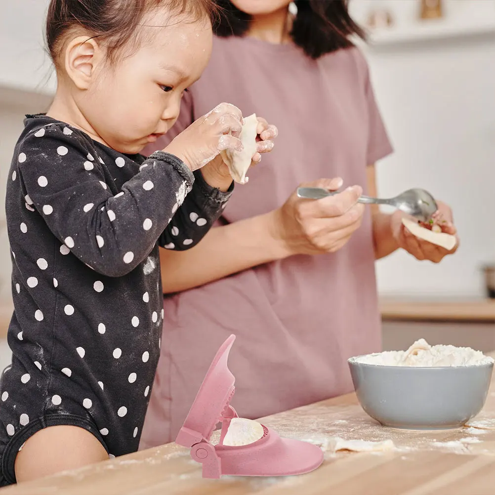 

2 pcs Dumpling Mold Simple Beautiful Practical Environmental Materials Safe Kitchen Tool Making Mold Press Wrapper Skin