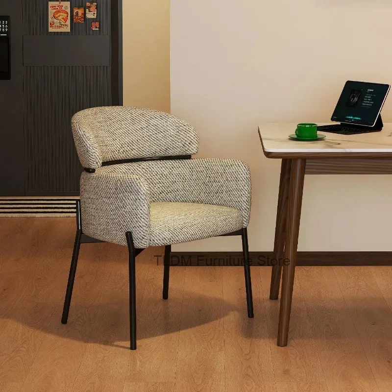 Wrap-around Modern Padded Textured Fabric Armchair Upholstered Backrest，ComfortDining Chair Curved for Kitchen Home Dining Area