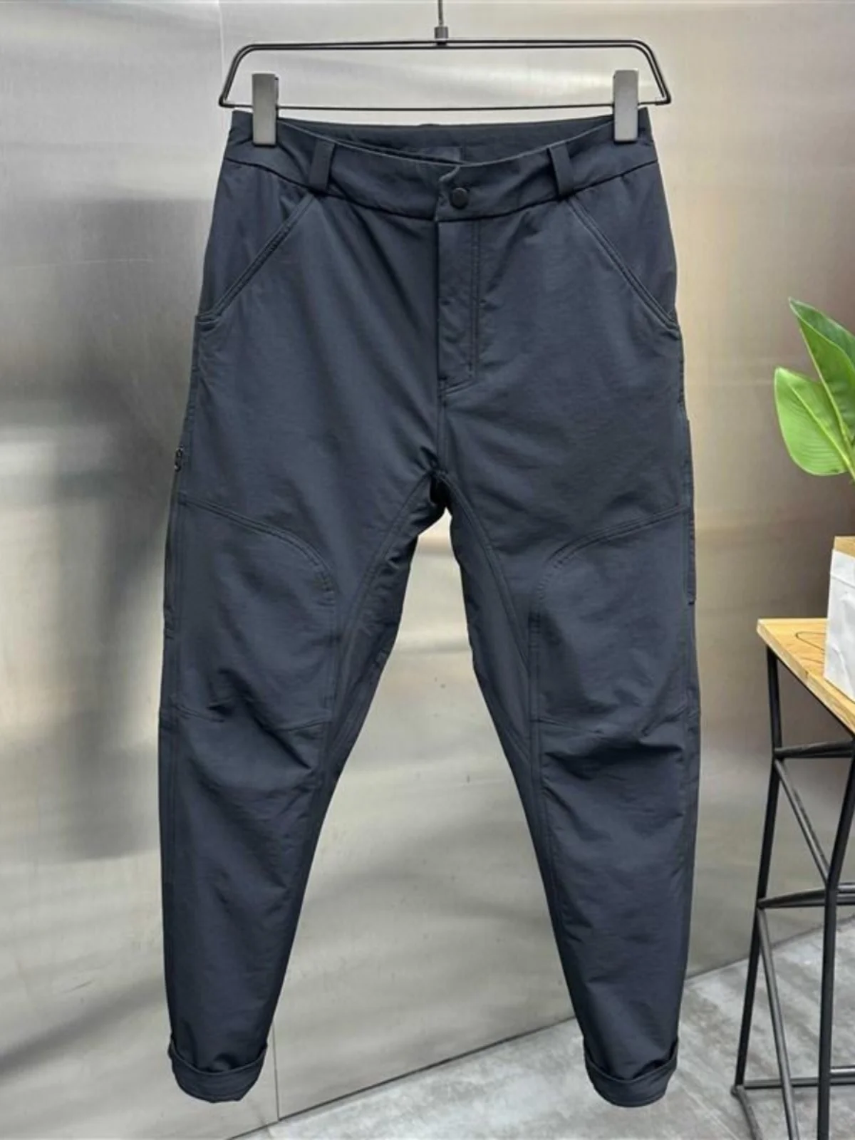 

Легкие водонепроницаемые брюки из ткани для активного отдыха, прямого кроя, на молнии, многофункциональные, молодежные, осенне-зимние, модные