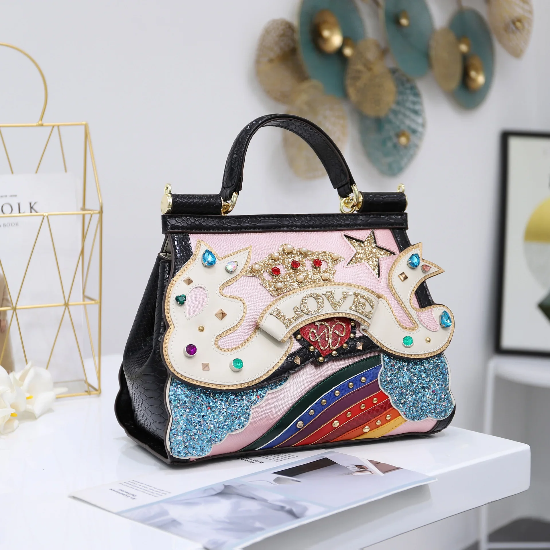 2024 Europe and America Classic Frame Women Bag Appliques Serpentine PU Shoulder Bag New Crossbody Bags for Women Bolsa Feminina