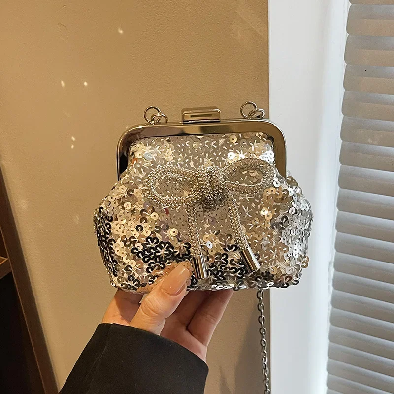 

Ladies' Summer Shoulder Bag Bow Shell Personalized Sequin Dinner Bag Sparkling Evening Clutch for Women