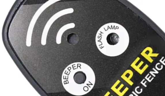 

A22I Fence Voltage Tester Detector, Waterproof, Simple Red Light Electric Fence Buzzer, Suitable For Farm Electric Fences