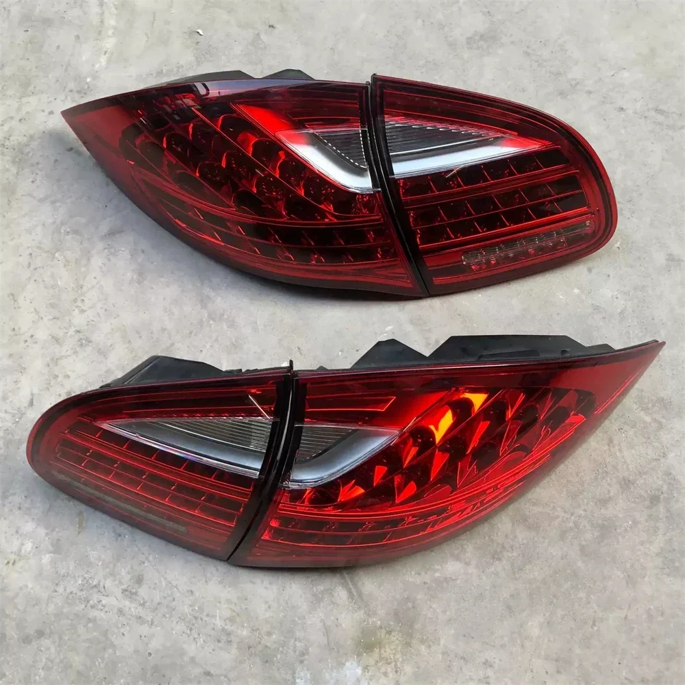 Car Led Tail Light Assembly for Porsche Cayenne 2011-14 Middle gauge Turn Signal Brake Driving Reversing Lamp accessories
