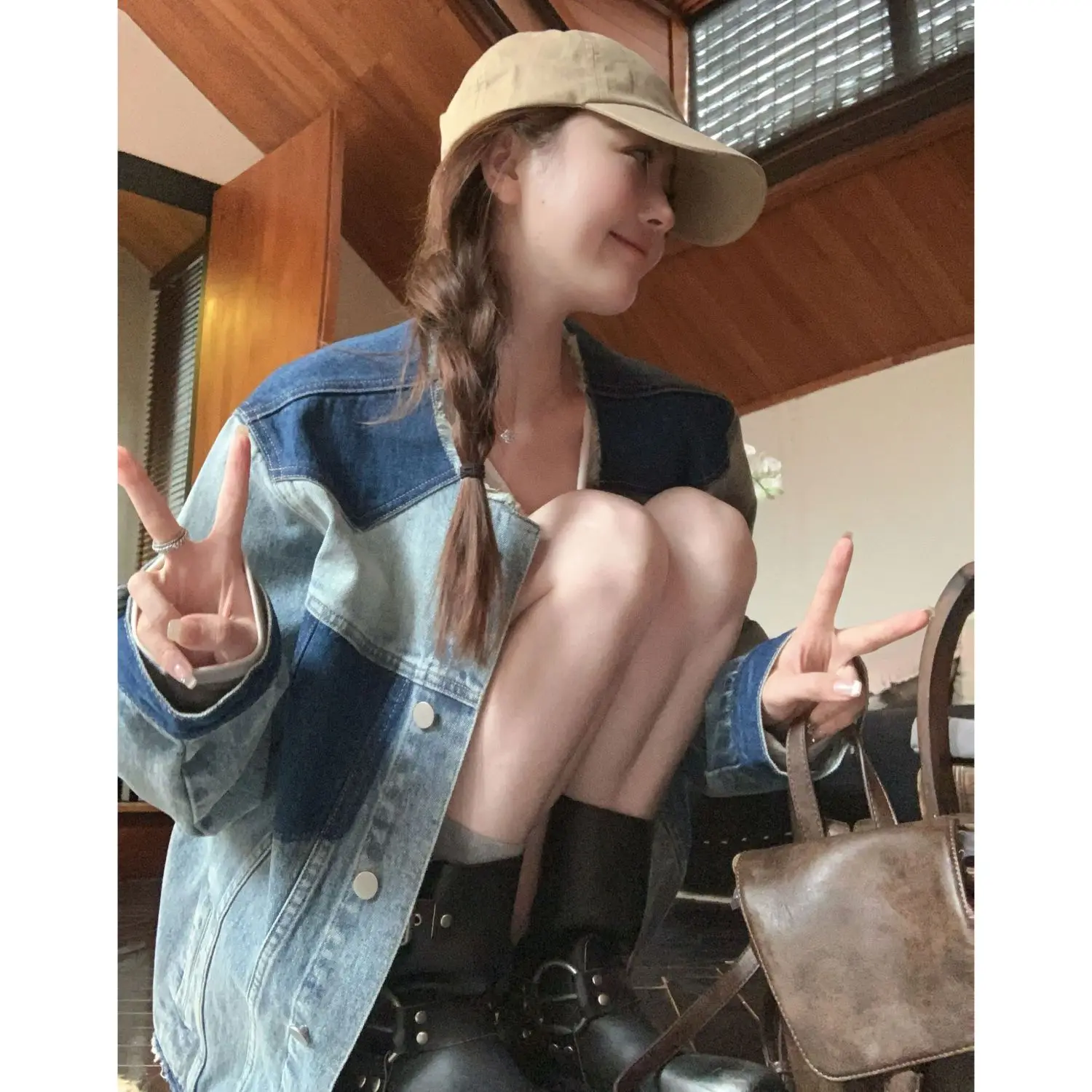 

Джинсовое пальто коричневого цвета, женское весеннее бархатное сращенное городское реглан, нежная куртка с круглым вырезом и воздушными шариками, романтическая фестивальная куртка с кружевом