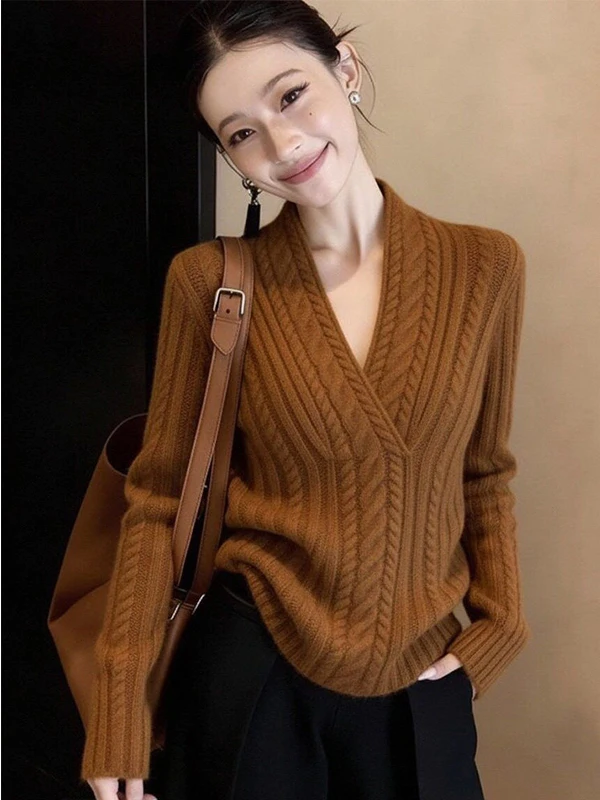 

Browm Knitted V-Neck Base Shirt Women's Spring Autumn Inner Wear Sweater Beautiful Small Top Casual Style Polyester Fiber