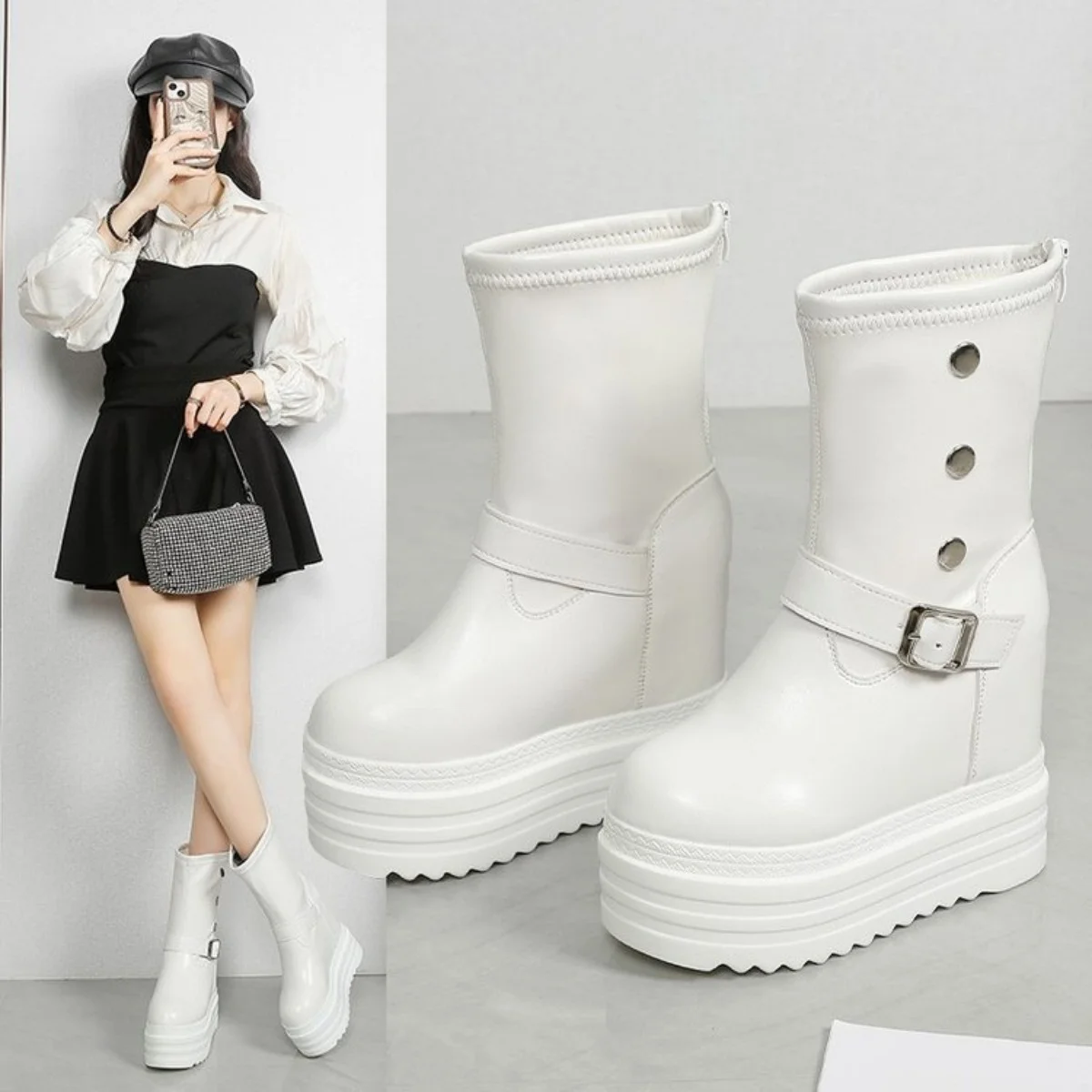 

Large-Sized Round-Toe Lace-Up Short-Top Leather Boots for Women Thick Heels Lychee Pattern Autumn 2025 Style