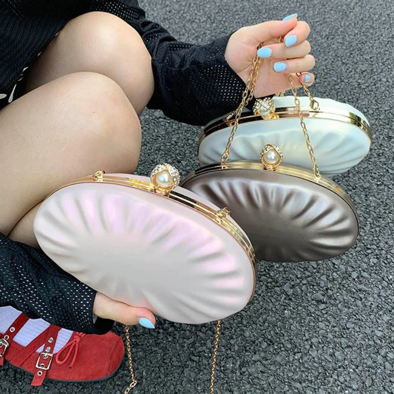 

Luxury Women’s Glamorous Elegant Creative Shell Oval Clutch Acrylic Long Chain Crossbody Evening Bag Party Dinner Banquet Purse