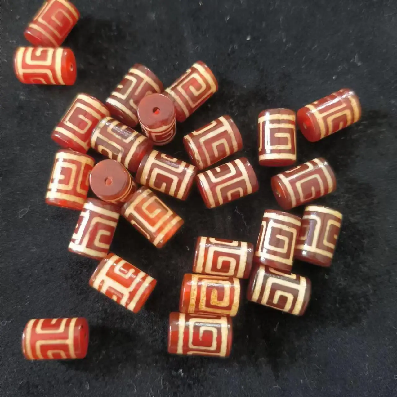 5pcs/lot Natural Carnelian Onyx Dzi fringe God of Wealth pattern cylinder beads wholesale jewelry Accessories golden thread gem