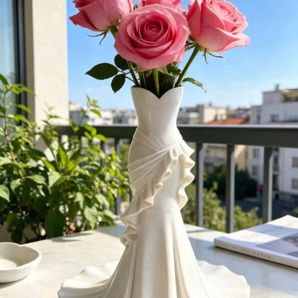 Modern Vase Dress Shape Mermaid Tail Vase Elegant Home Decor Flower Vase 3D Printed Makeup Brush Organizer Gift
