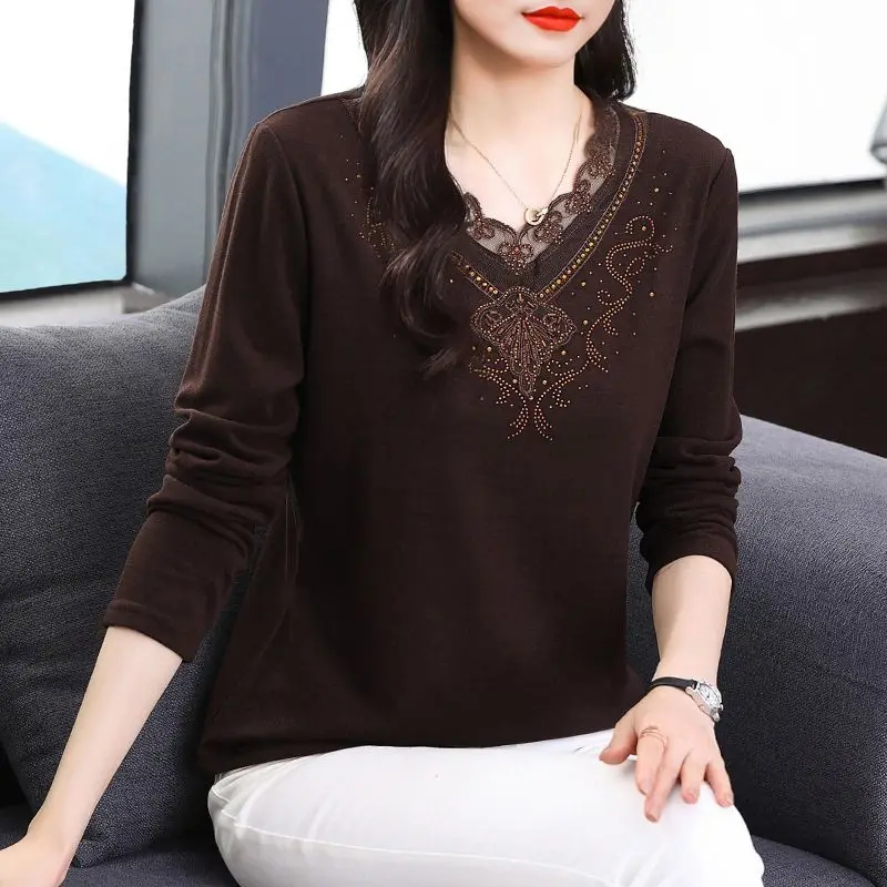 Odzież damska Jesień Zima Stylowy Rhinestone Koronkowy Patchwork Grube Podstawowe T-shirty Damskie Solidne V Szyja Długi Rękaw Luźne Topy