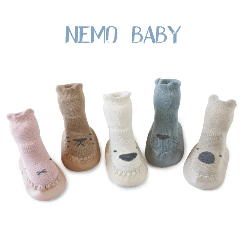 25 Spring and Autumn Baby Floor Shoes Socks Soft Sole Mid Cute Cartoon Baby Toddler Socks Shoes