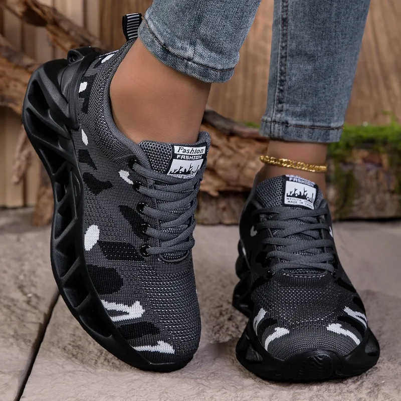 MAEDEF Women Shoes Men Sneakers Women Flats Shoe Breathable Male Training Sneakers Soft Walking Shoes for Women Man Sports Shoes