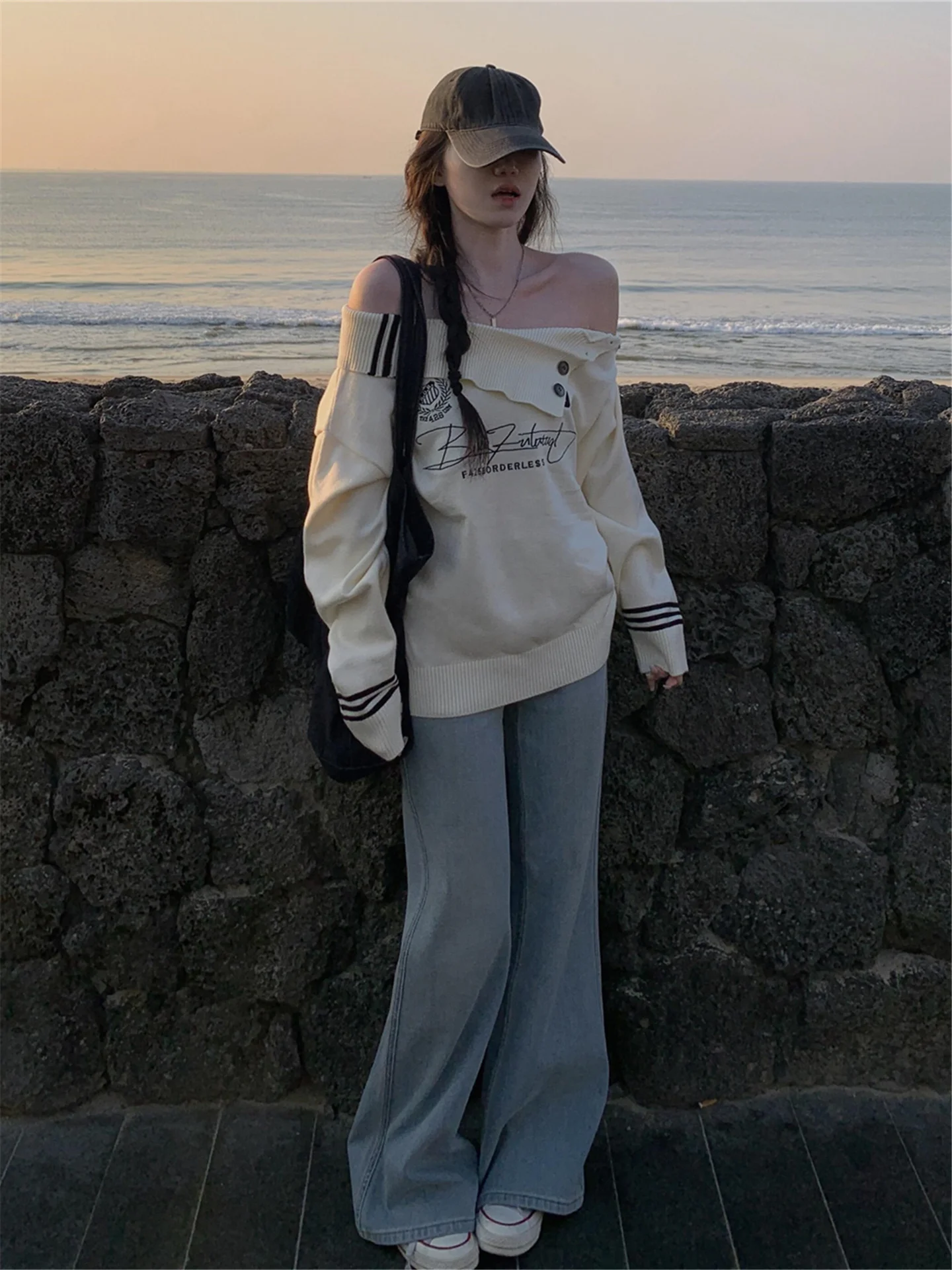 

Low Waist Bell Bottom Jeans Women's Loose Drapey High Waist Extended Non-Matching Legging Pants Spring Fashion Trend