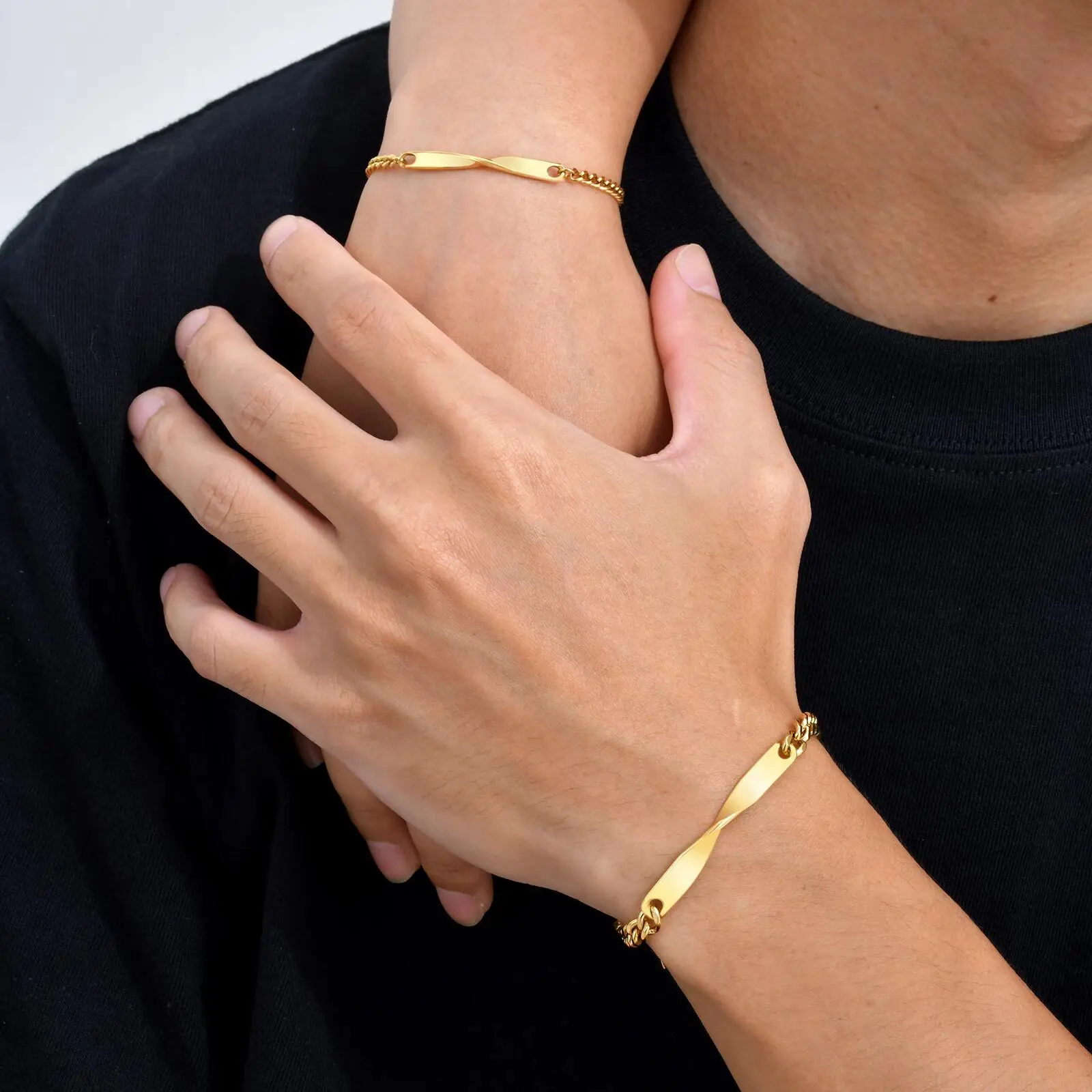 Vnox Mobius Couple Bracelets for Men Women, Stainless Steel Adjustable Bracelet, Valentines Day Birthday Gift Jewelry for Couple