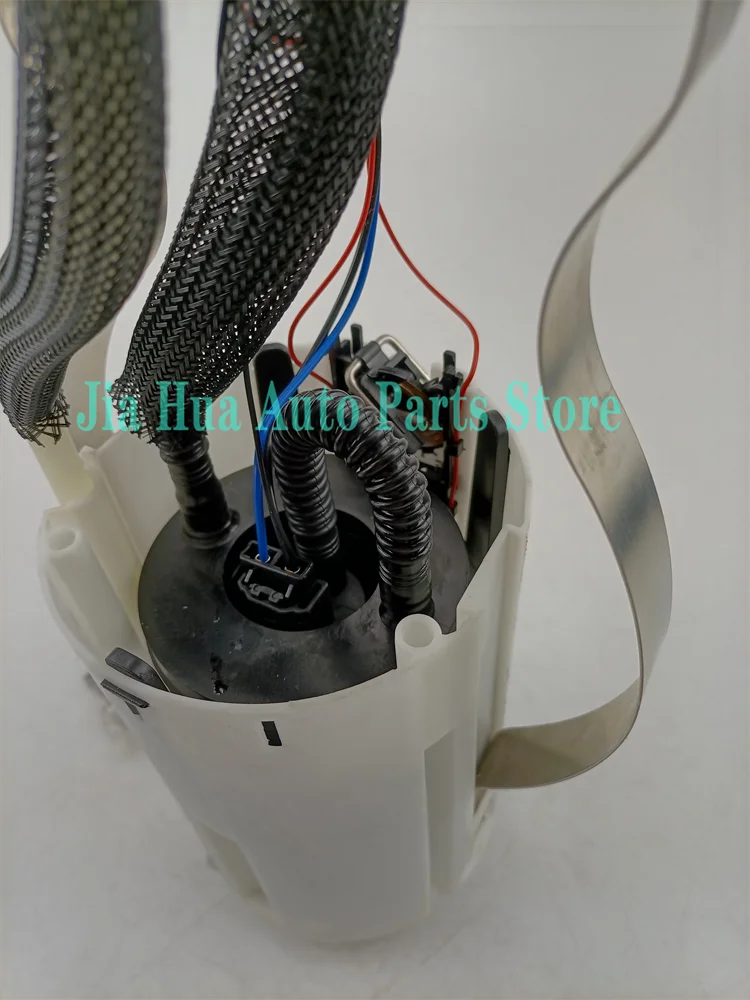 Fuel Pump Assembly Module For Land Rover 2001-2004 Discovery 4.0L & 4.6L WFX101060 0580313014 31651442302942