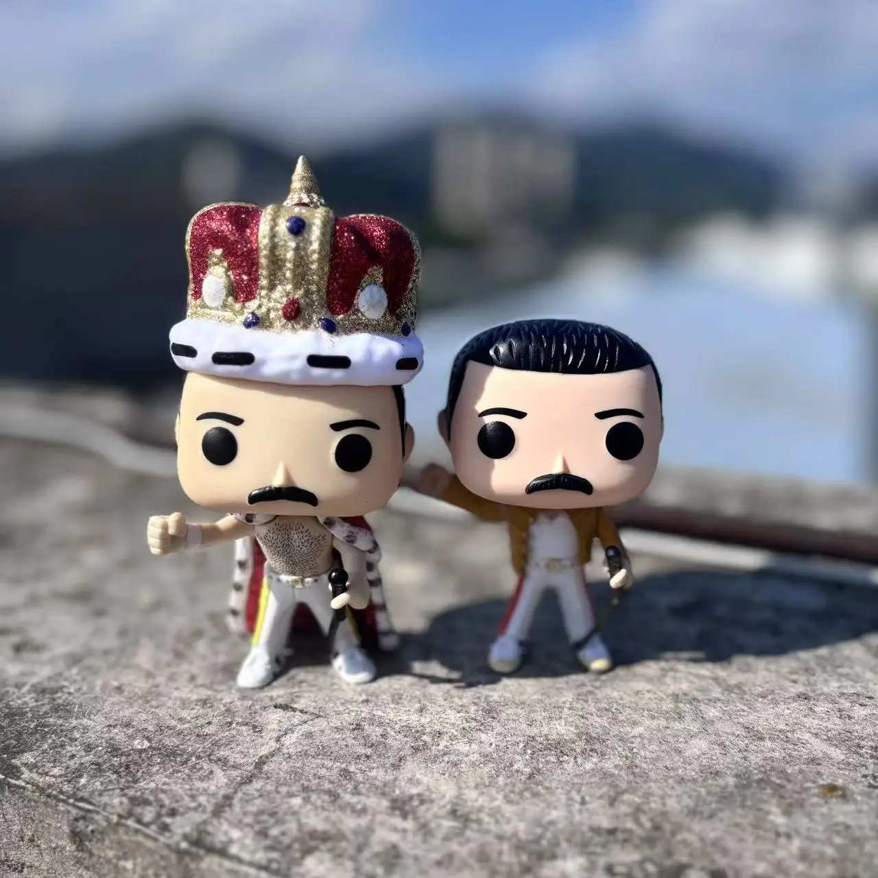 Original rochas rainha freddie mercúrio wembley rei diamante exclusivo figura de vinil coleção modelo brinquedos