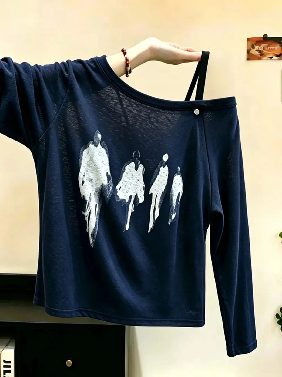 Chic Korean Design Long Sleeve Loose Fit Women's T-Shirt Shoulder Bared Fashionable plus Size Concealing Versatile Top