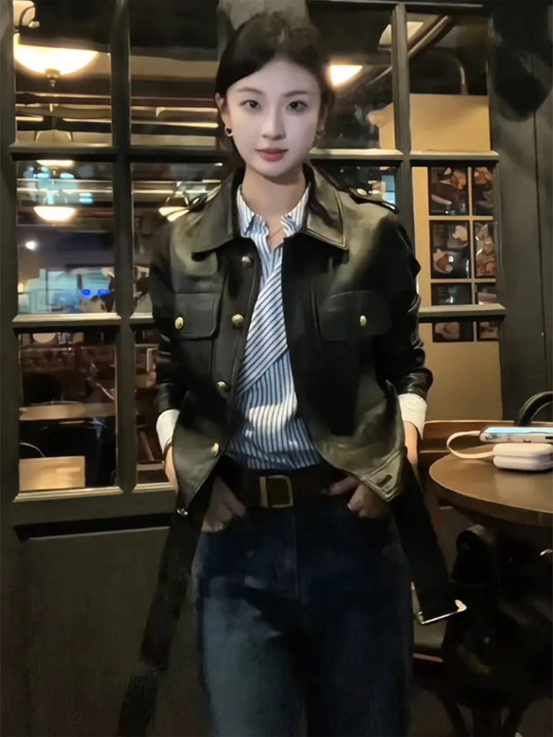 クラシックなオルトブラレザーのジャケット、女性用ファッショナブルな小さなフリップカラージャケットコート、通勤用、スタンドフィット、秋の新作...