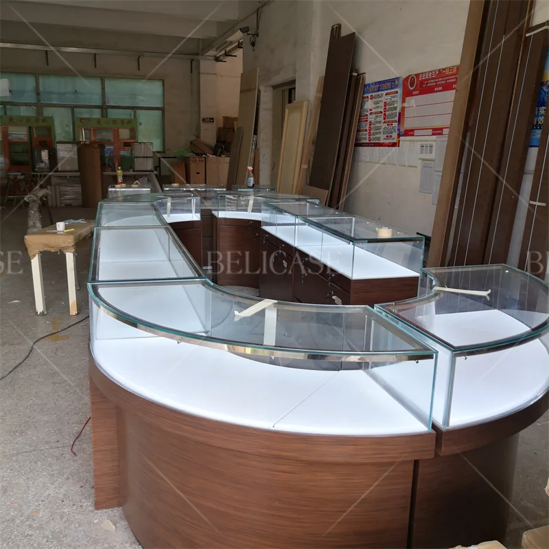 Customized. luxury jewellery shop necklace glass display counter curved jeweler display shopping mall stall jewelry showcas