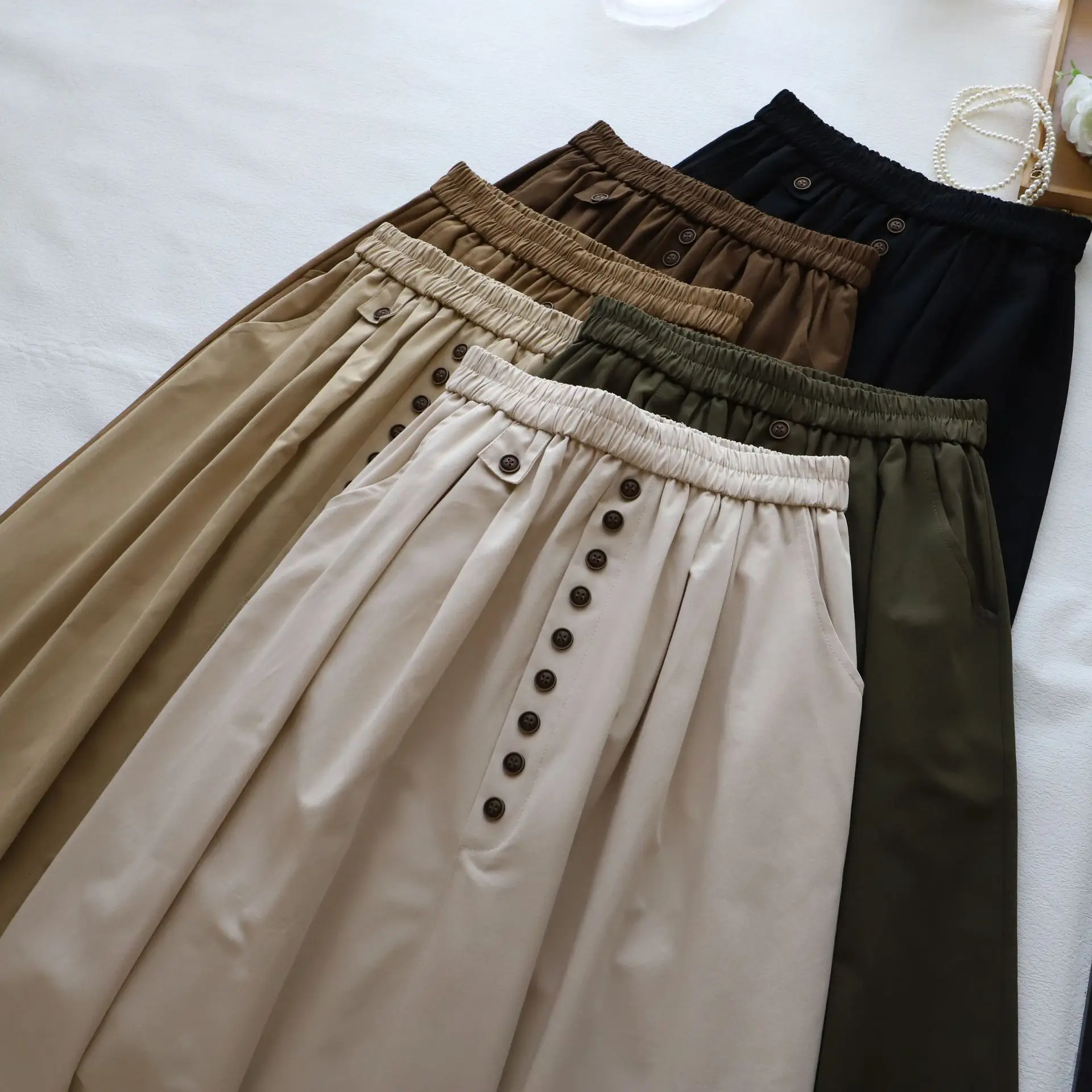 

Повседневная женская юбка-миди цвета хаки с высокой талией на пуговицах, весна 2023, новая юбка-зонтик трапециевидной формы с прикрытием живота