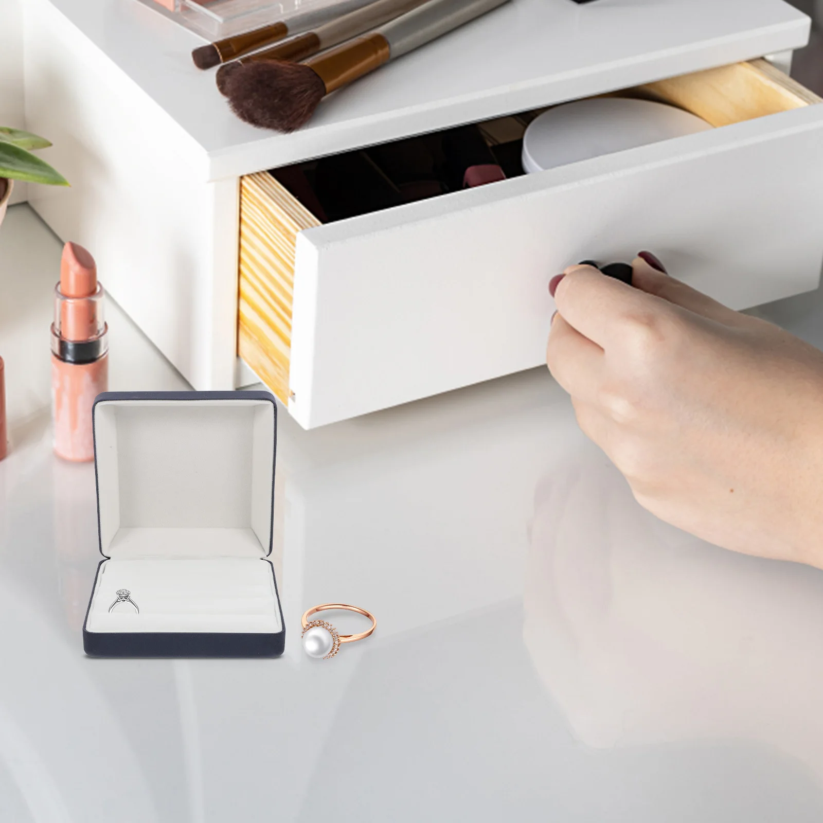 Small Ring Organizer Box Portable Jewelry Holder Exquisite PU Storage Case Flannel Lined Elegant Gift for Mother