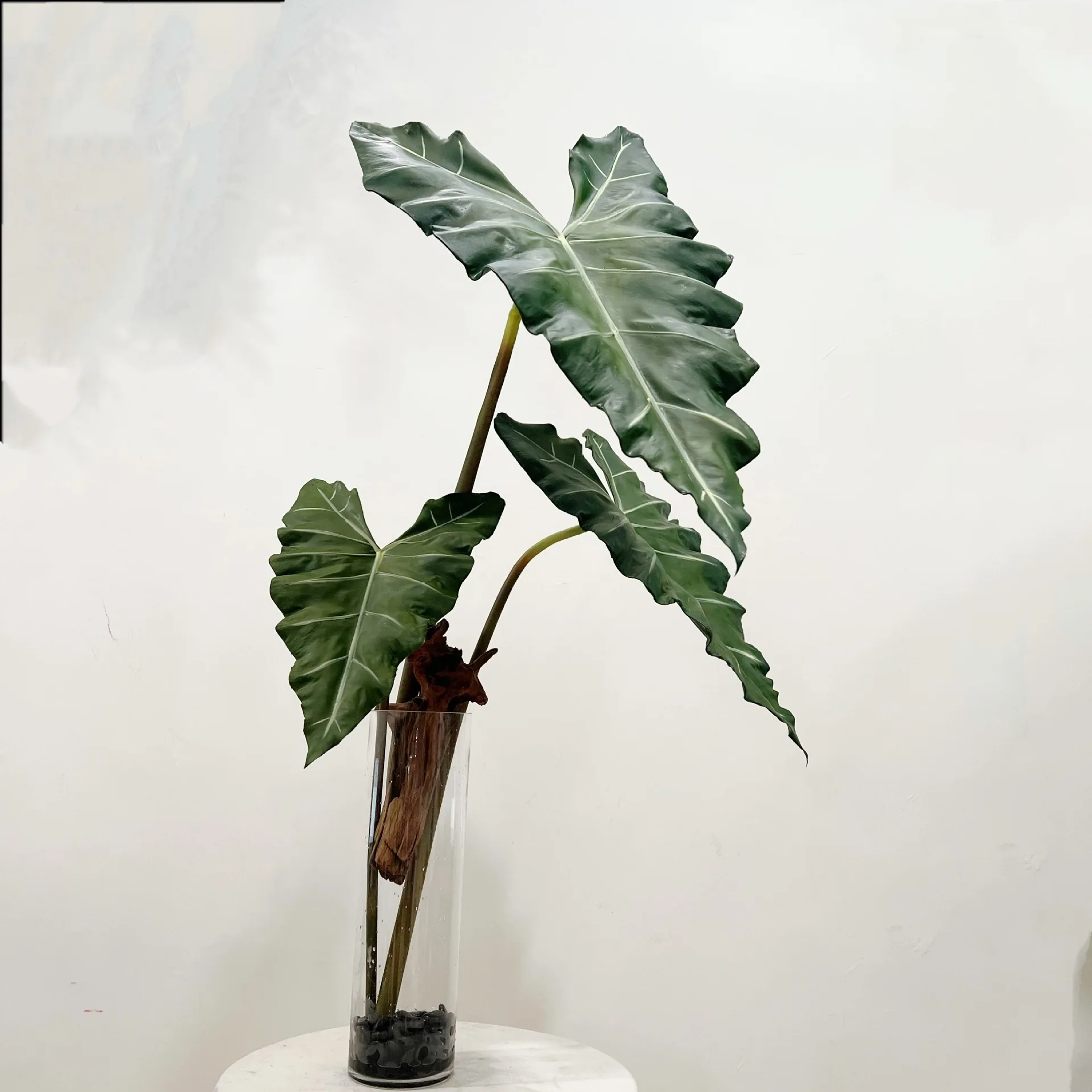 Simulated Long PU Hand-feel Green Plant Large Leaves Indoor Home Decoration Party Table Flower Arrangement Wedding Flowers
