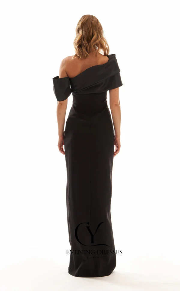 فساتين سهرة أنيقة بفتحة جانبية من CUYUN باللون الأسود 2026 فساتين رسمية للنساء مخصصة قبالة الكتف فستان طويل للحفلات الراقصة