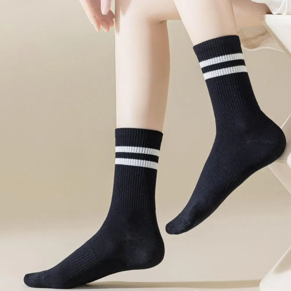 Black White Striped Cotton Socks Woman Men Unisex Street Striped Mid Tube Socks Breathable Sports Moisture-wicking Women Socks