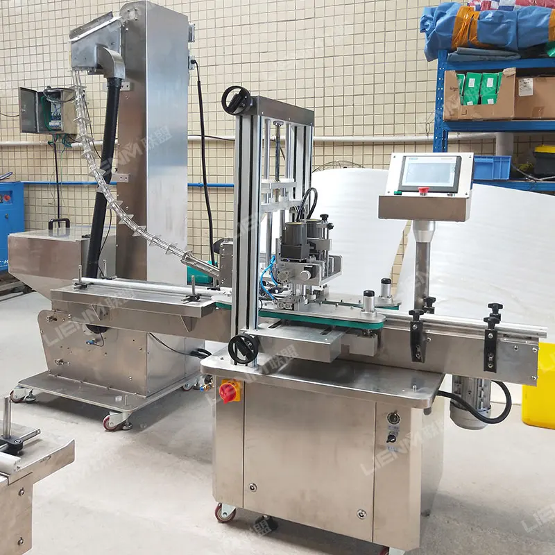 LIENM Full Automatic Capping Machine with Feeder Capping Bottles Screwing Closing Machines