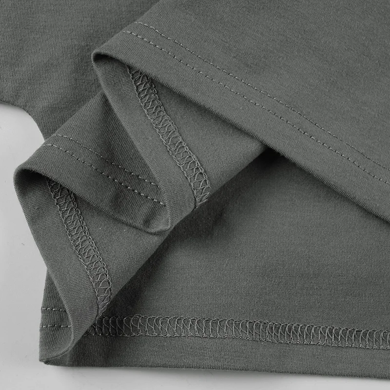 SUCHCUTE Solides T-Shirt mit schrägem Kragen und kurzen Ärmeln für Damen, Y2k Streetwear, übergroßes Crop-Top, sexy, asymmetrisches Design, Sommer-T-Shirt – Detail 8