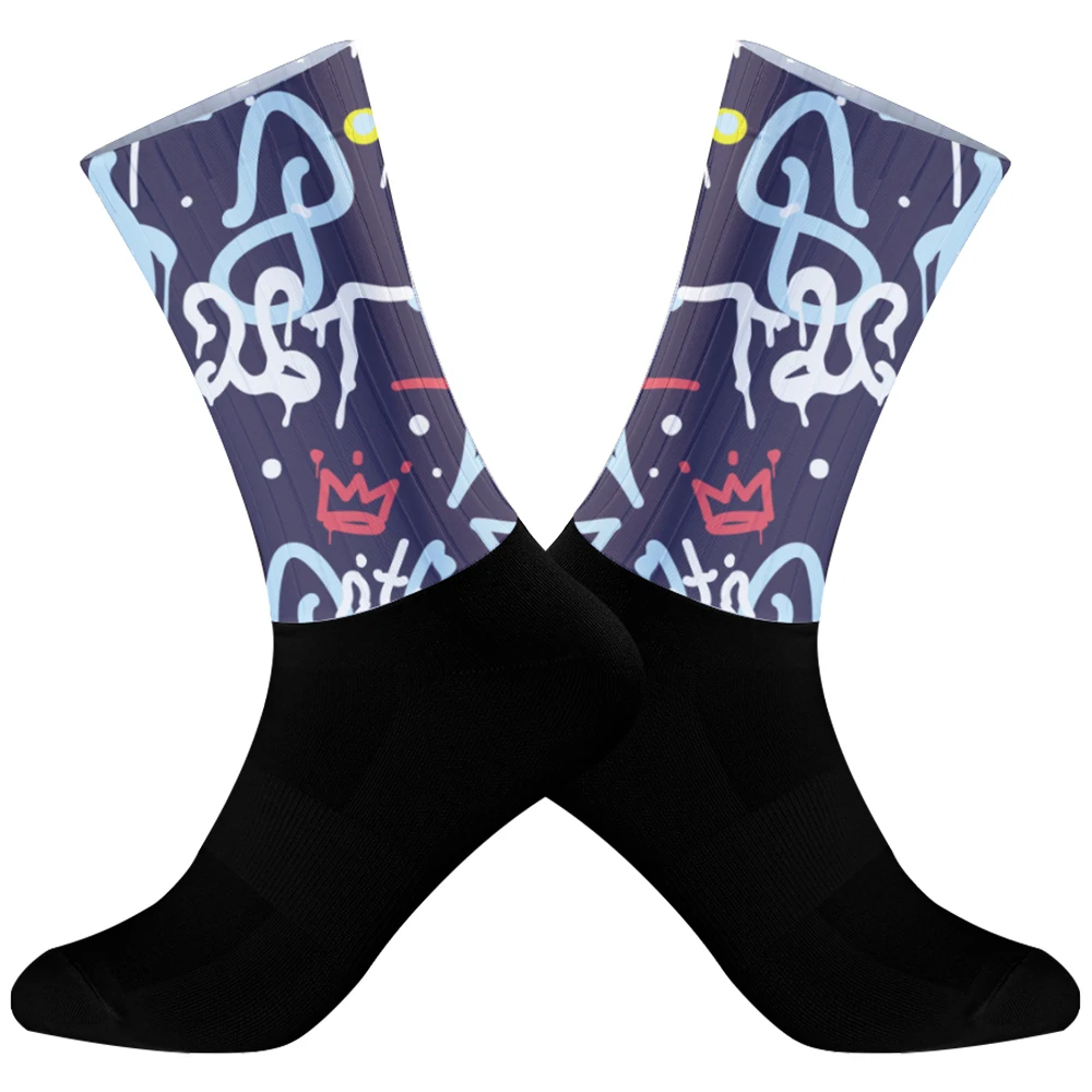 

2025 New Breathable and sweat absorbing sports cycling socks high elasticity and anti slip ankle protection suitable for cycling