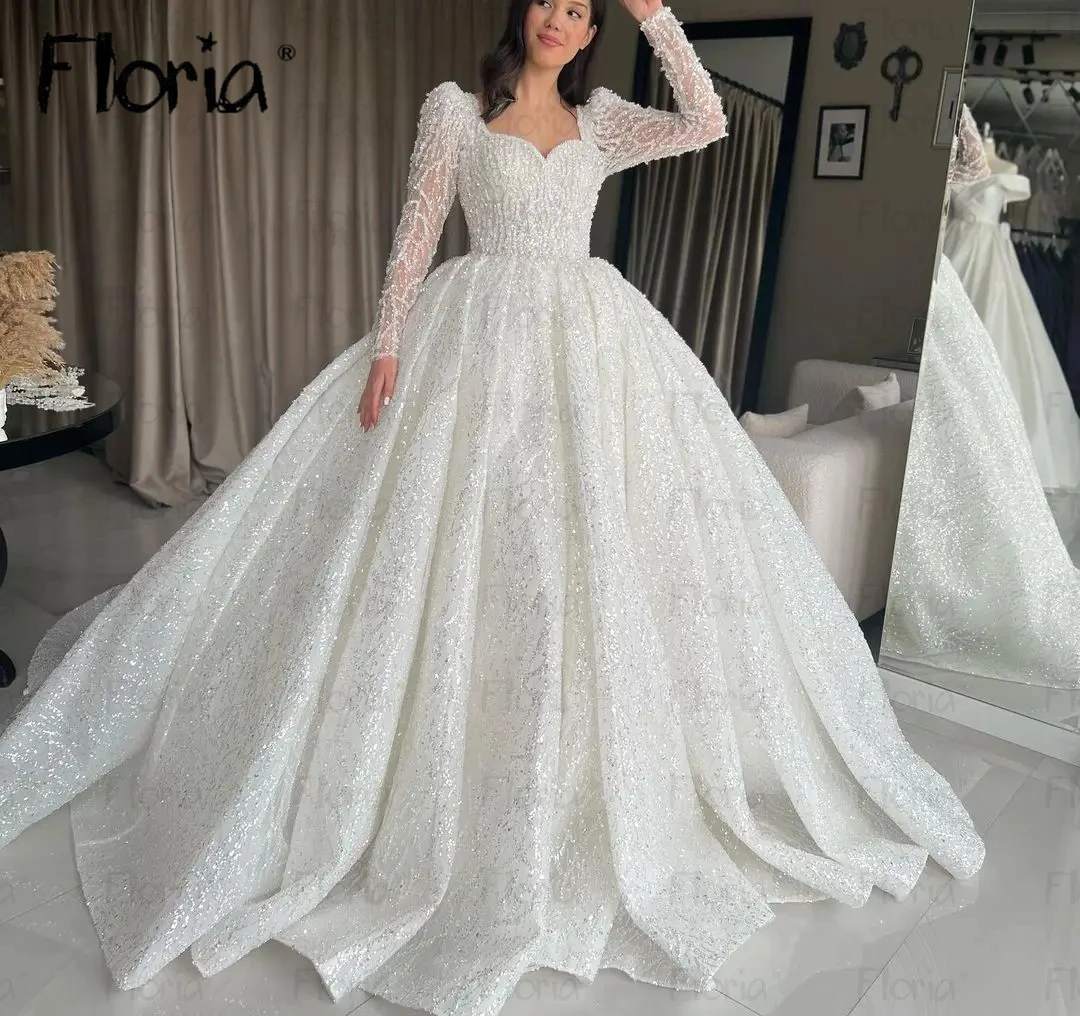 Robe de mariée à manches longues pour femmes, robes de mariée personnalisées, robe de Rhperlée de luxe, robe de patients, Dubaï, 2024