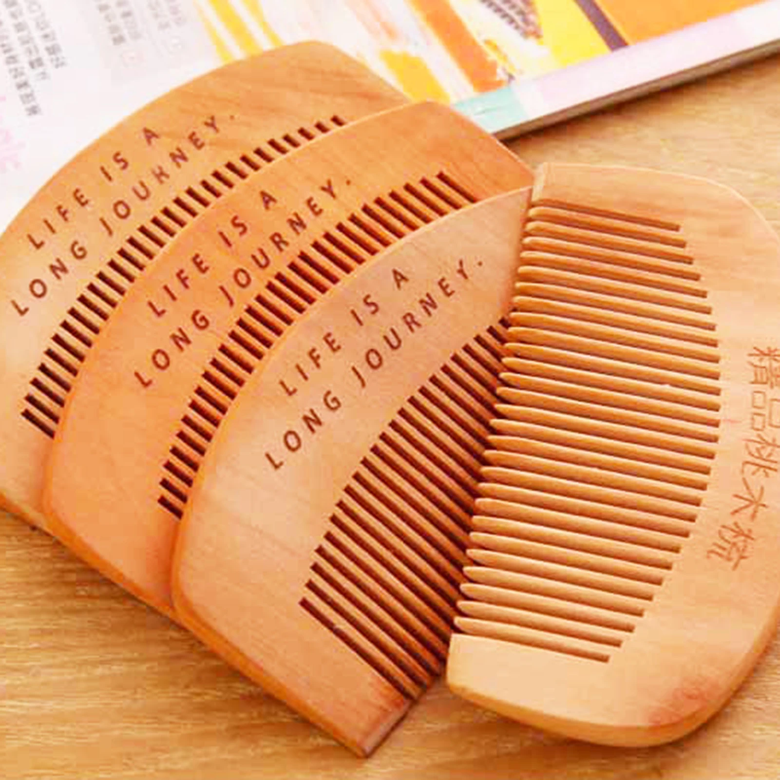 Pfirsichholzkamm, halbmondförmiger antistatischer Haarkamm, handgefertigte Geschenke für Frauen und Männer, tragbare Friseurkämme, Massagekamm