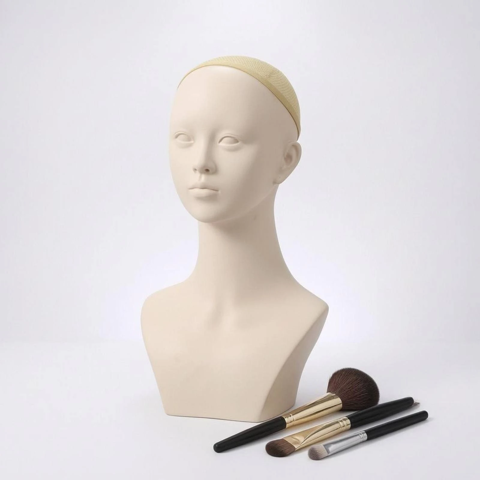 Mannequin Head Bust Unadorned Mannequin Head with Shoulders Break Resistant Sturdy for Cosplay Styling
