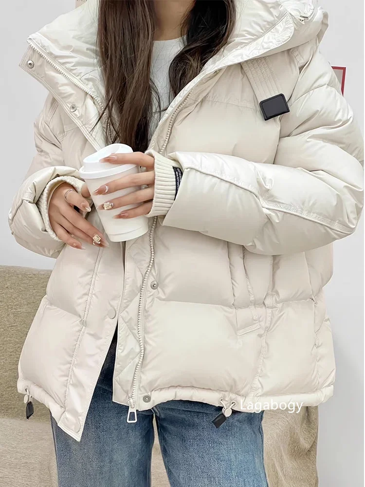 2024 New Winter Women\'s Hooded Puffer Jacket 90% White Duck Down Thickened Short Jacket Female Casual Versatile Outwear