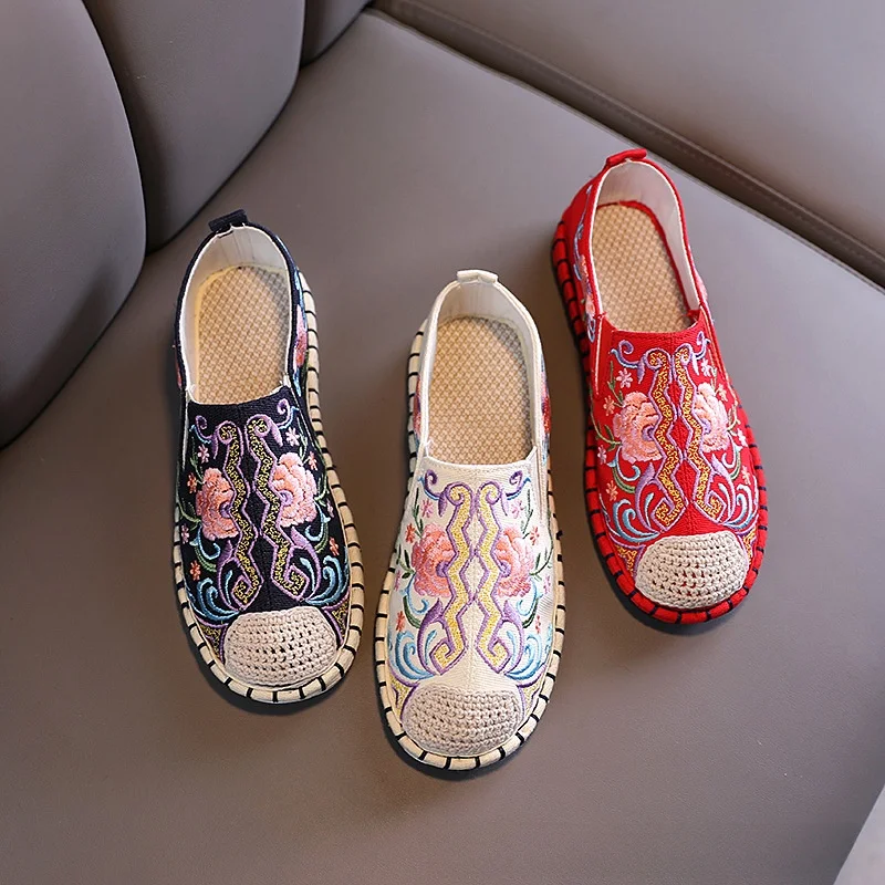 dragon-punch-summer-embroidered-flat-bottom-breathable-women's-beijing-cloth-shoes-hanfu-ethnic-style-slip-on-multi-layered-sole