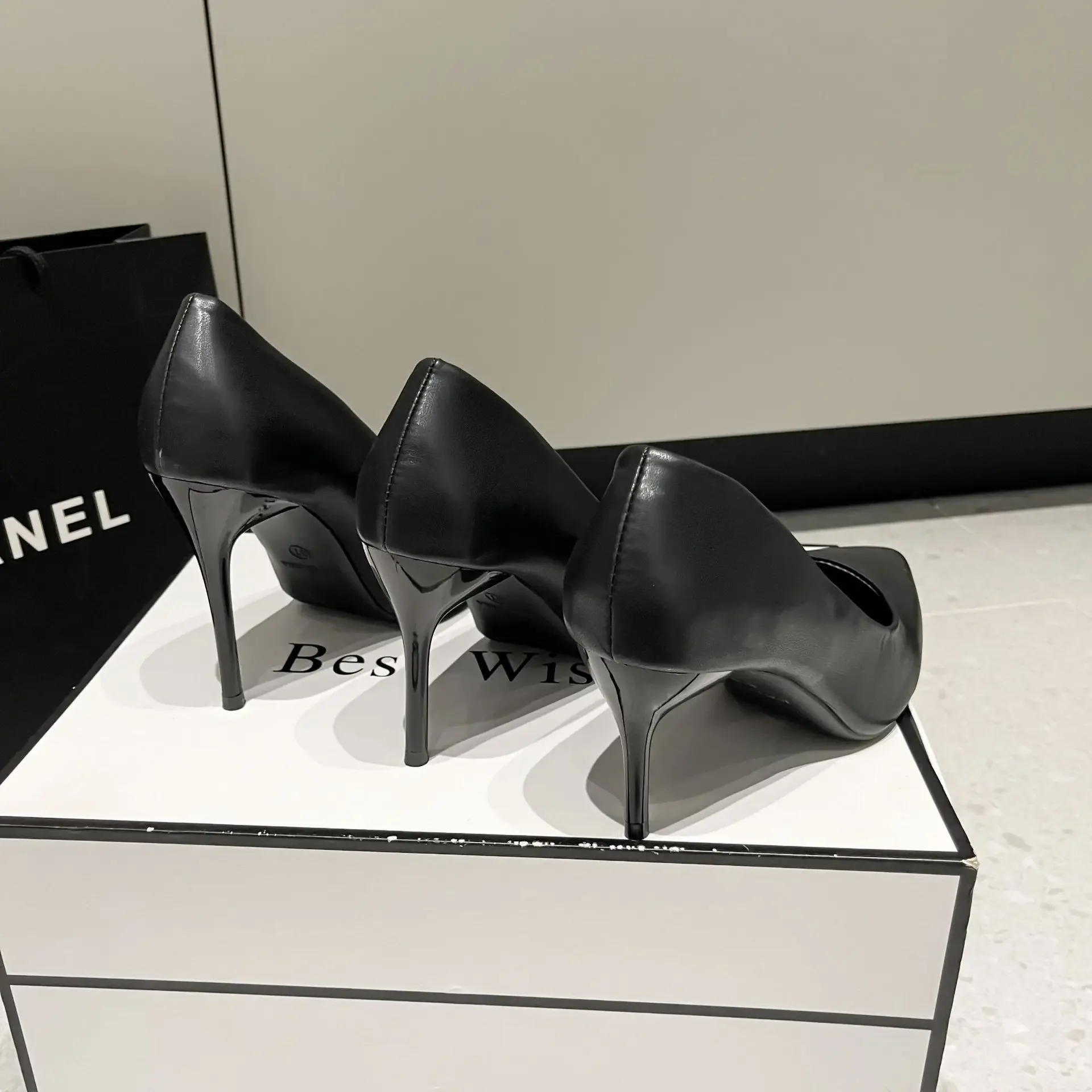 New Black High Heels Women Slim Heels Large Size Spring and All-in-one Pointed Work Summer Career Single Shoes Zapatos De Mujer