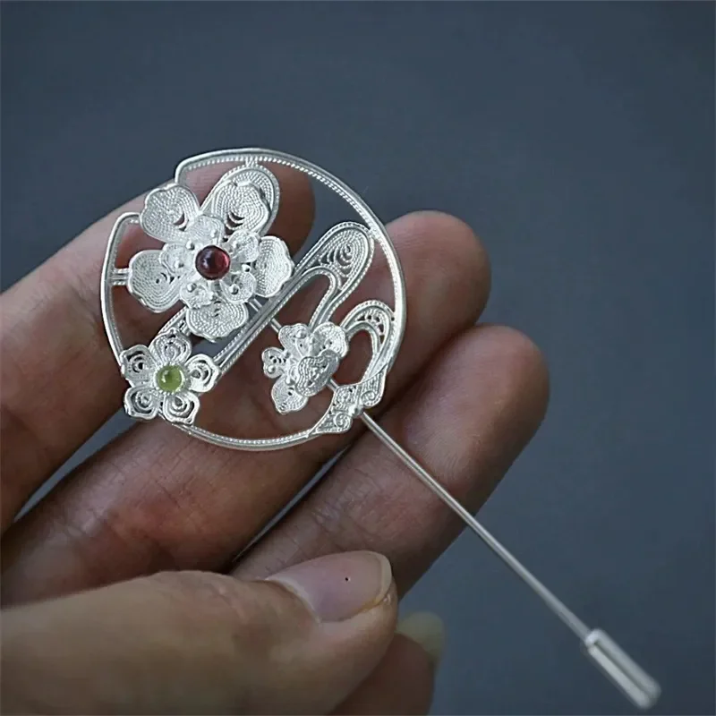 

New Chinese Silver White Color Intangible Cultural Heritage Silk Craftsmanship Zircon Plum Blossom Brooch Women High-end Brooch