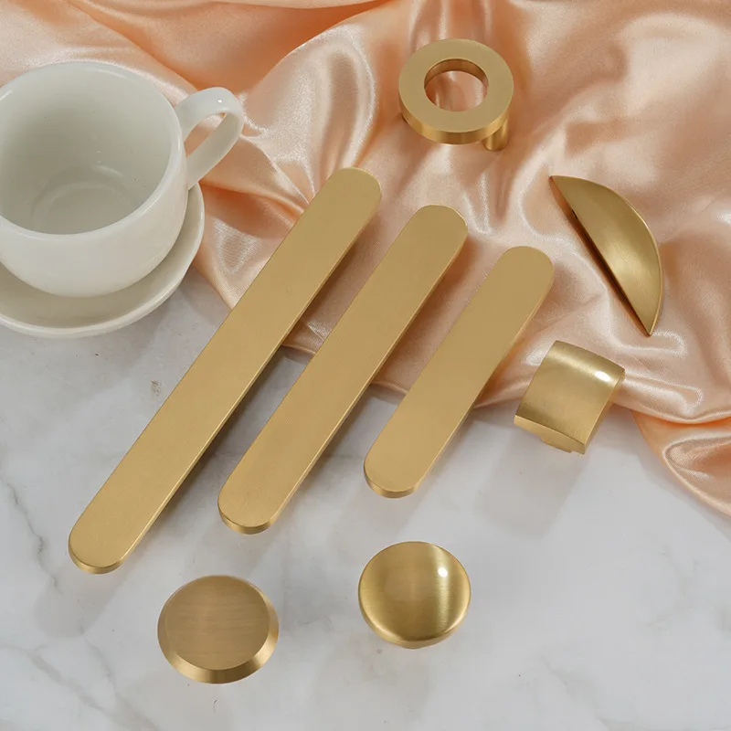 Solid Brass Furniture Handles Golden Bedroom Wardrobe Cabinet Door Handles Kitchen Cabinet Drawer Handles Shoe Cabinets Pulls