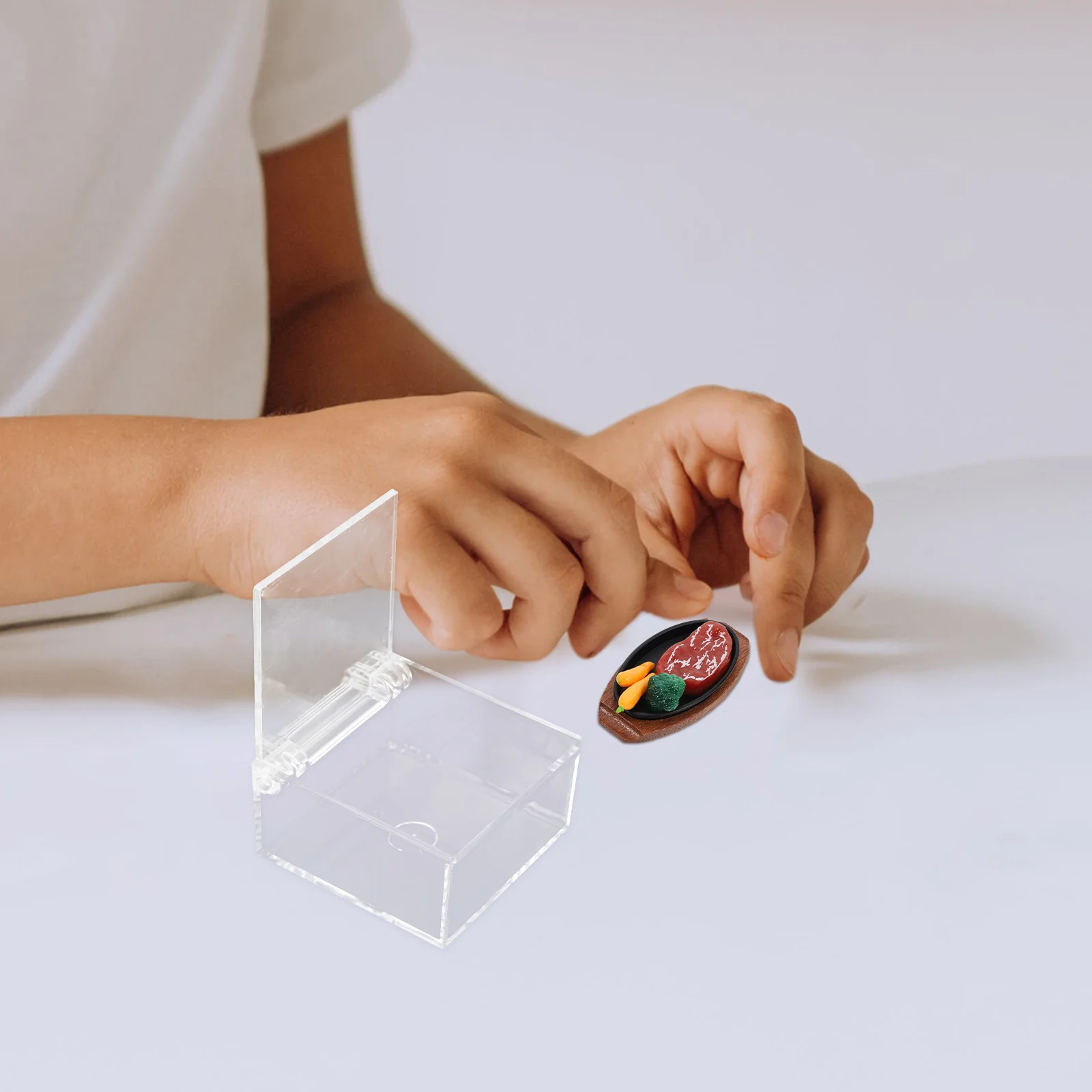 

1pcs Acrylic Display Clear Plastic Cube Case Small Square Container Cover Office Storage Jewelry Box Travel Shadow Box